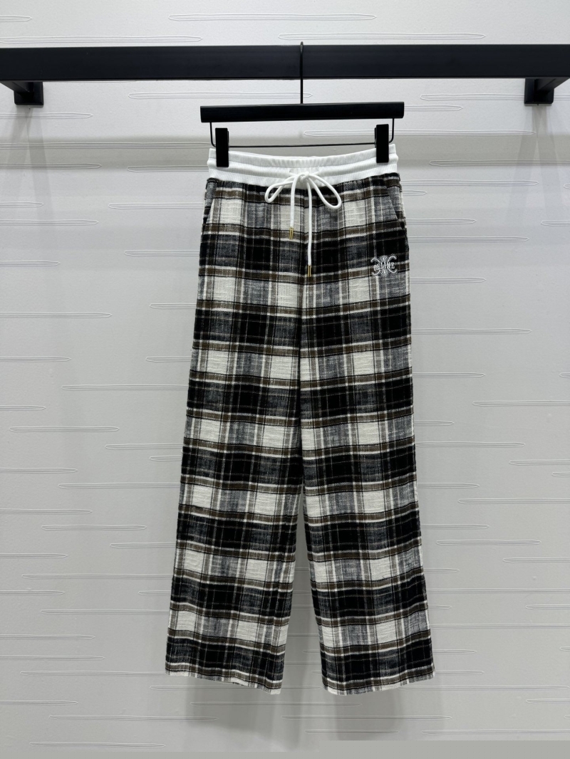Ce**e pants